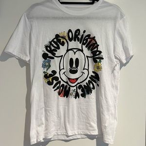 Mickey Mouse Disney TShirt (M)